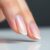 Krzywa C w manicure: jak ją poprawnie zbudować?